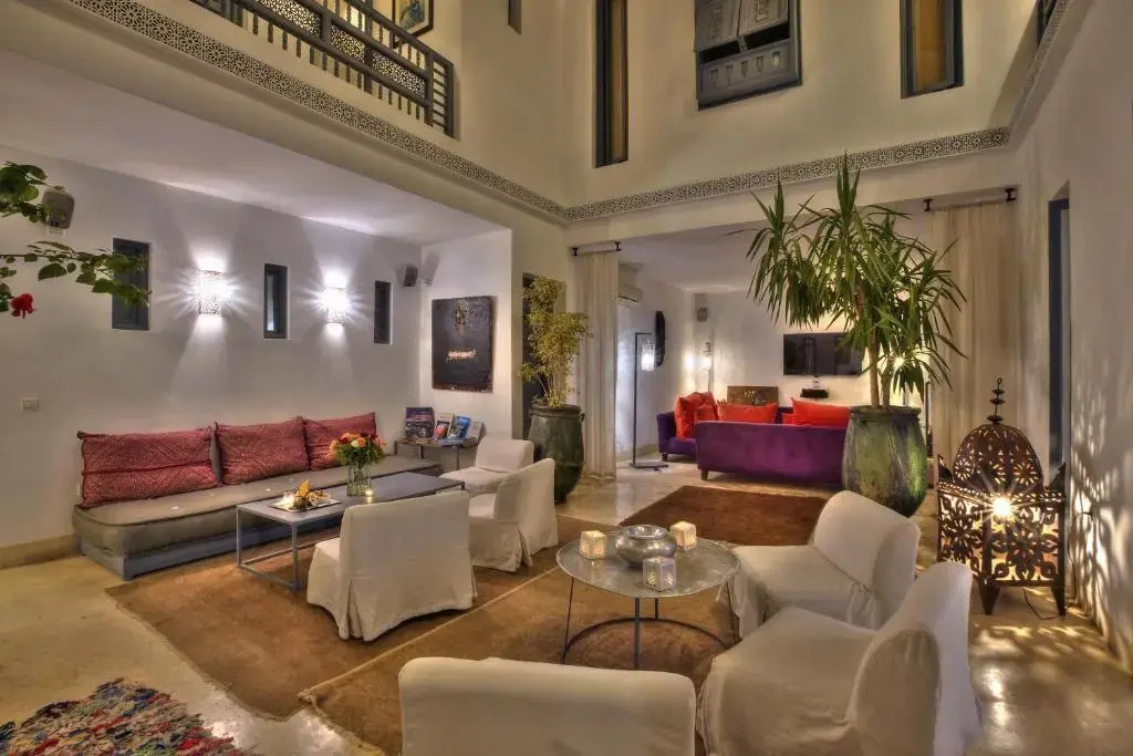 Riad Awa