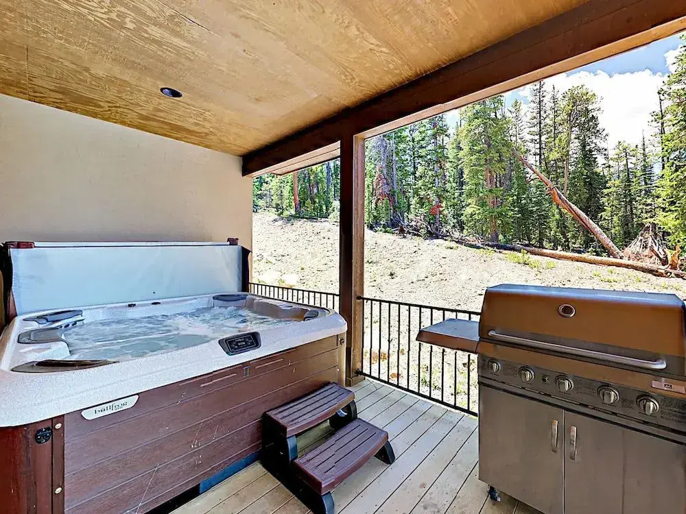 566 Fuller Placer Rd - 4 Br Duplex