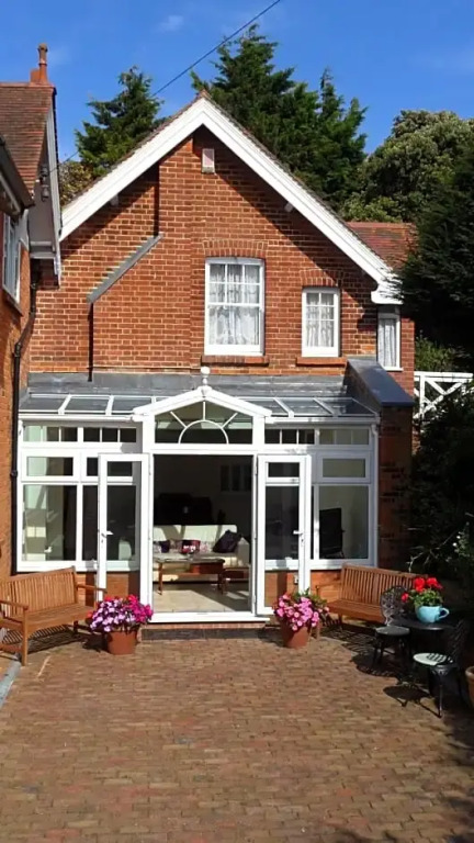 Strathmore Bed  Breakfast