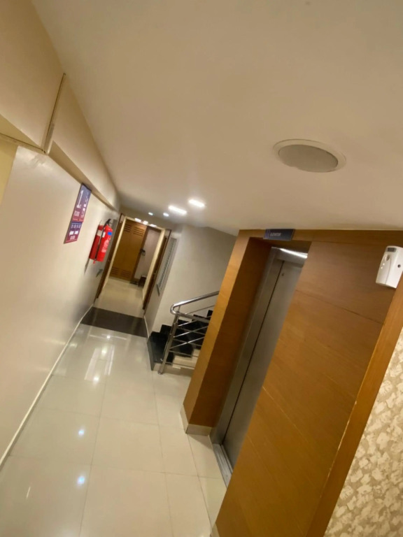 Greens Suite - Business Class Hotel - Opposite Ripon Building
