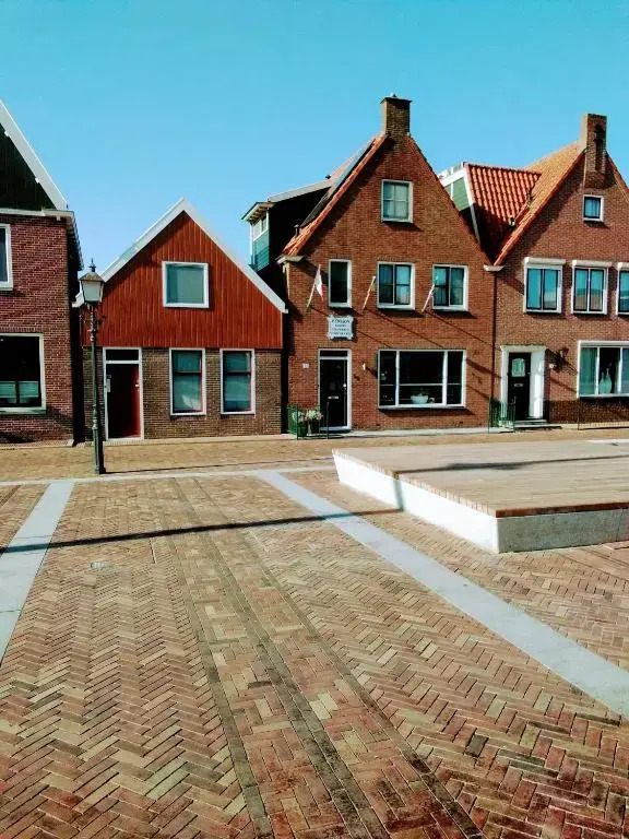 Noemie's Pension House