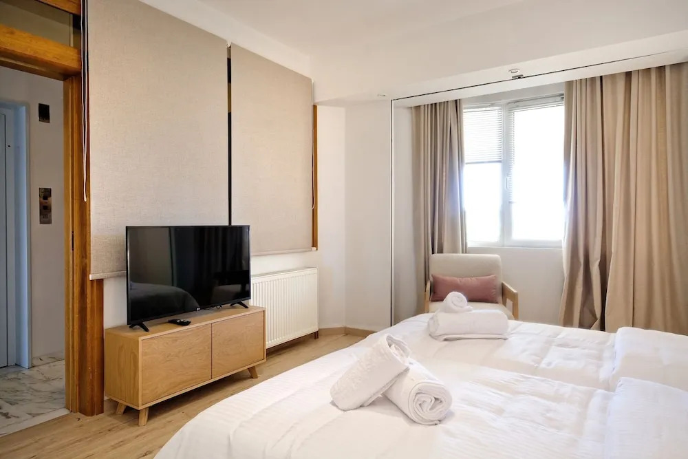 Triplex Villa Gardenia Glyfada sea view