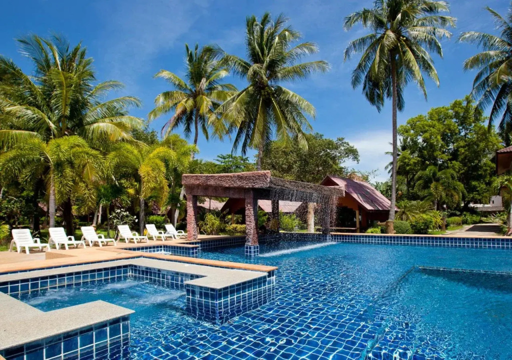 Kaw Kwang Beach Resort