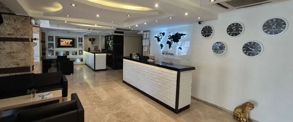 Best Smyrna Hotel