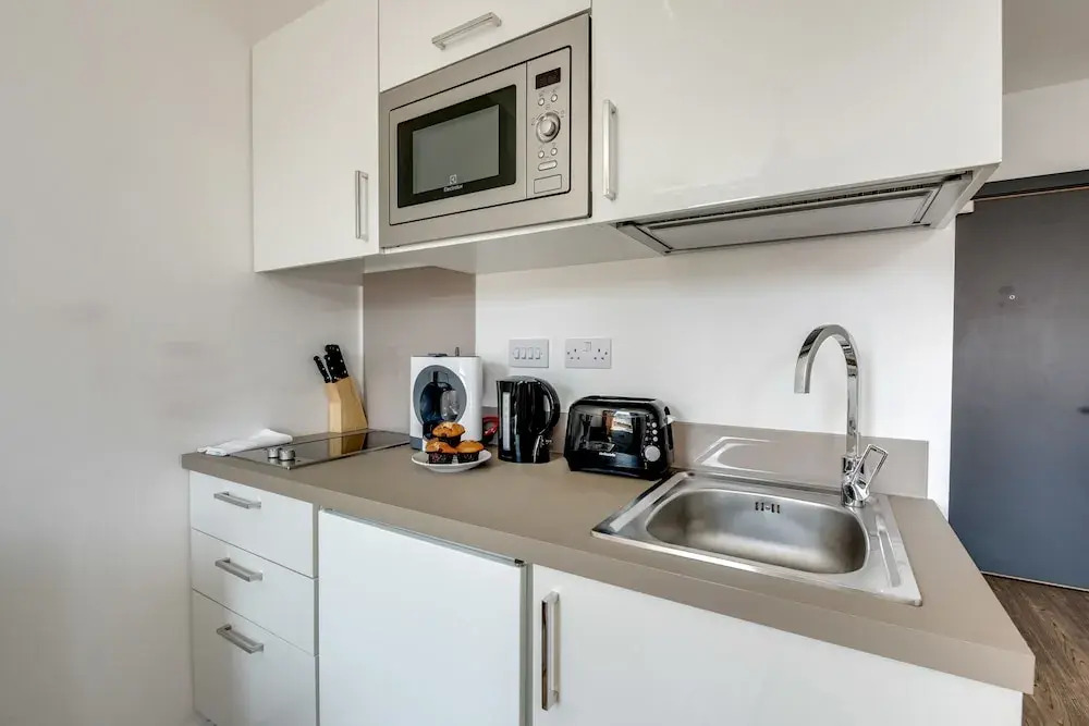 Stylish And Sleek Studio In Liverpool