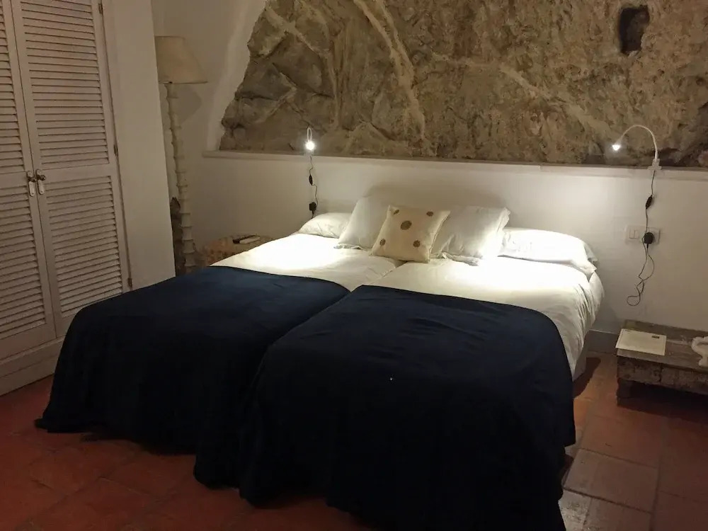 Benali Guest House