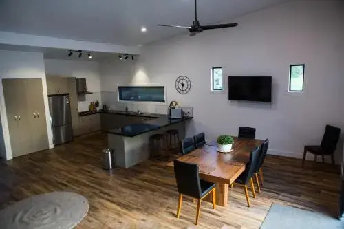 Pomonal Estate Villas