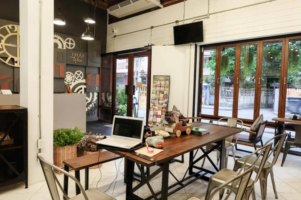 Thai Time Hostel