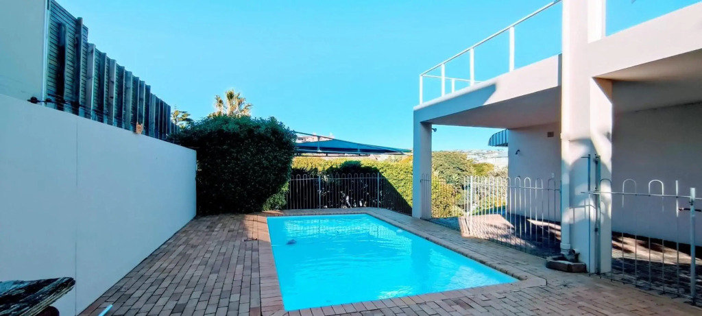 Our Seaside Villa - Walk to R 5 Beach