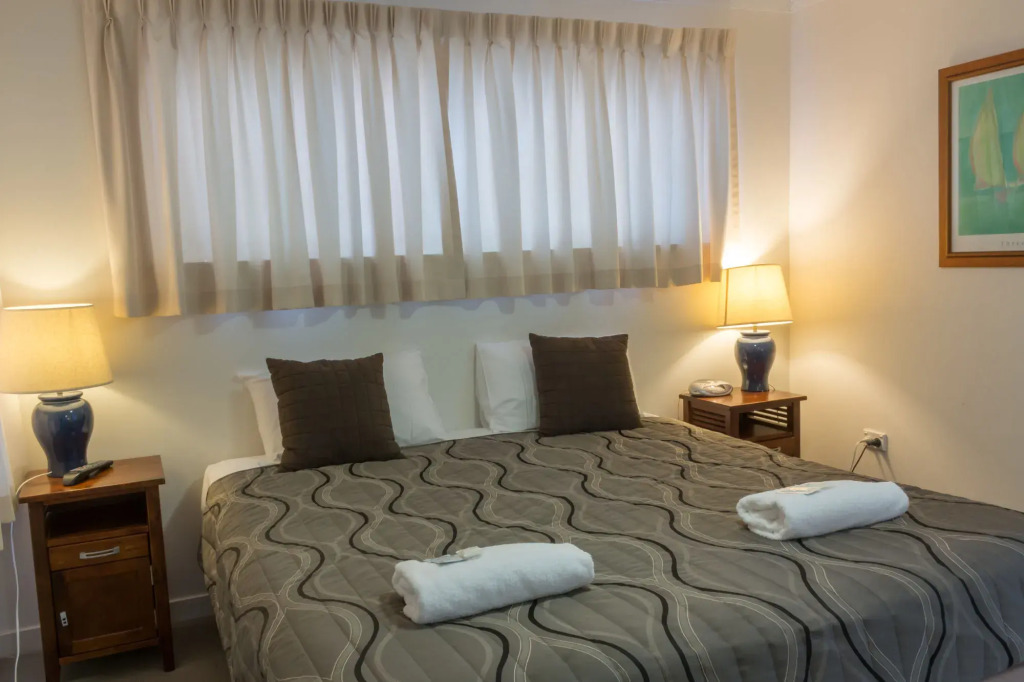 Windward Apartments