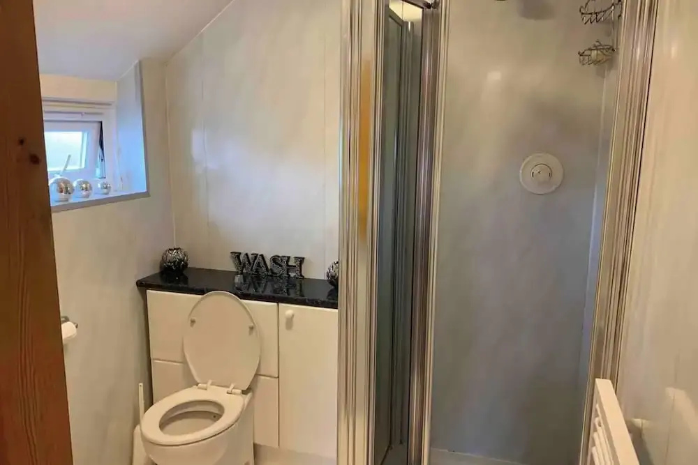 2-Bedroom Cottage with 2 Ensuites - Sleeps 6 Wifi