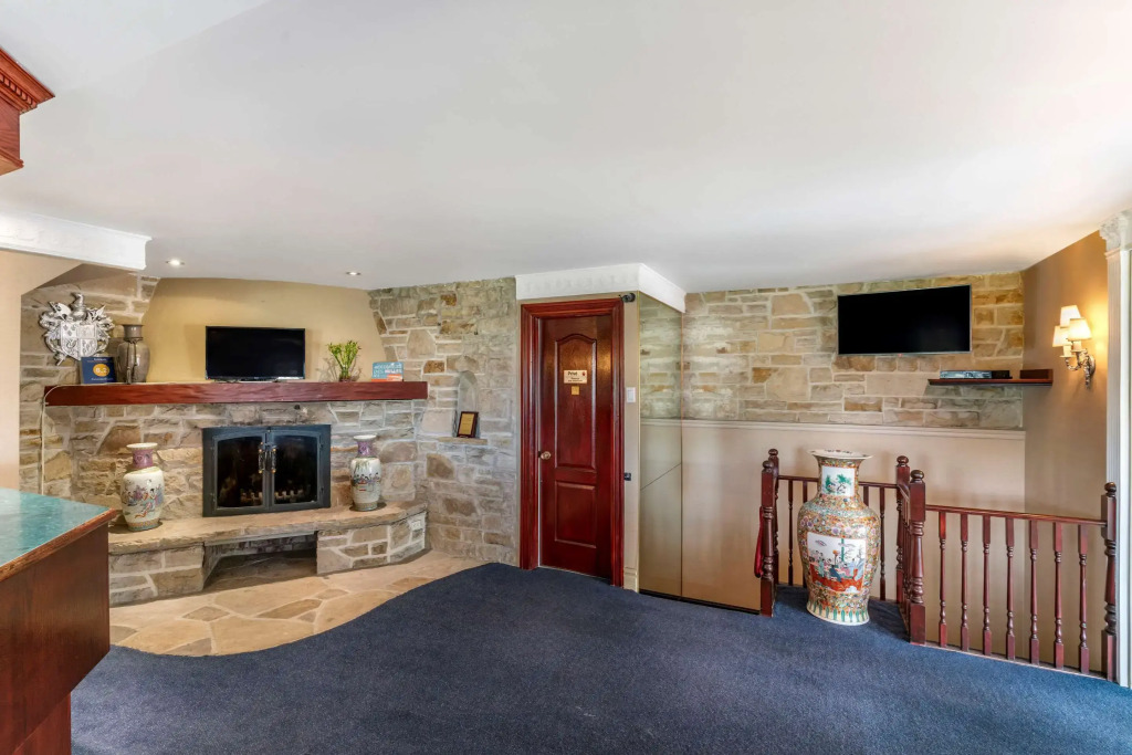 Econo Lodge Hotel Brossard