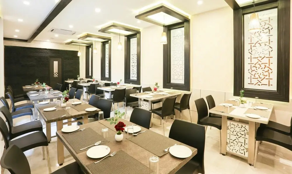 Treebo Emirates Residency