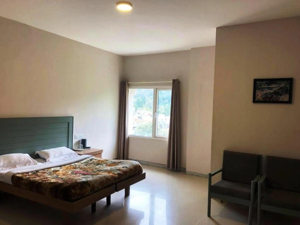 Hotel Preethi Palace