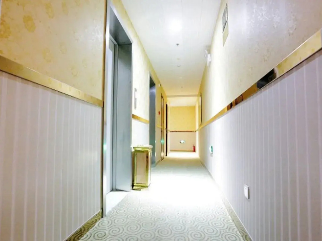 GreenTree Alliance Jiangsu Nanjing Pukou District Zhongsheng Street Wende Road Metro Station Hotel