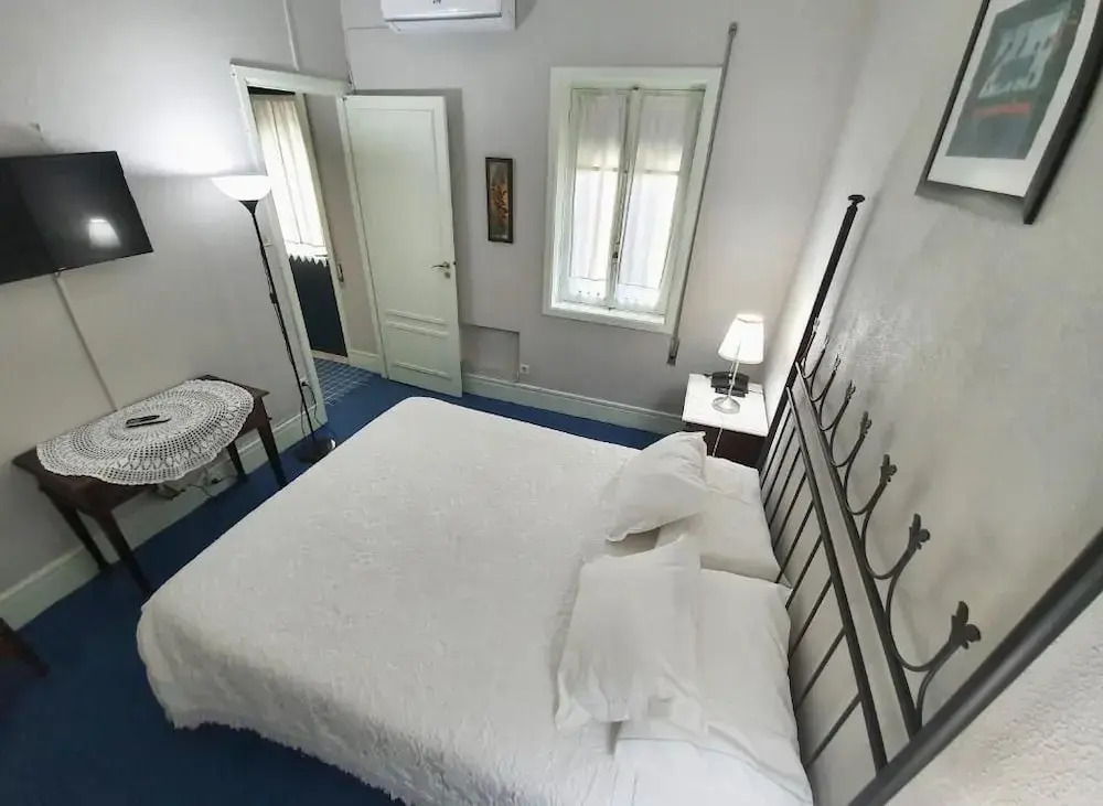 Pensão Residencial LIS