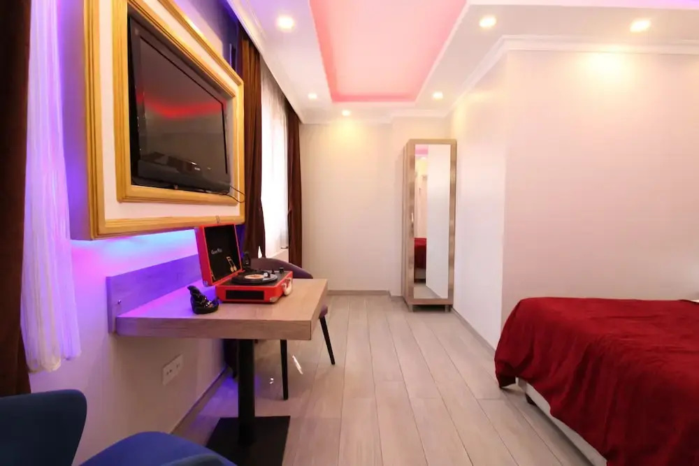 Sahrakent Otel Ataşehir