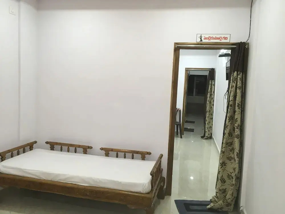 Jayaram Residency Srikalahasti