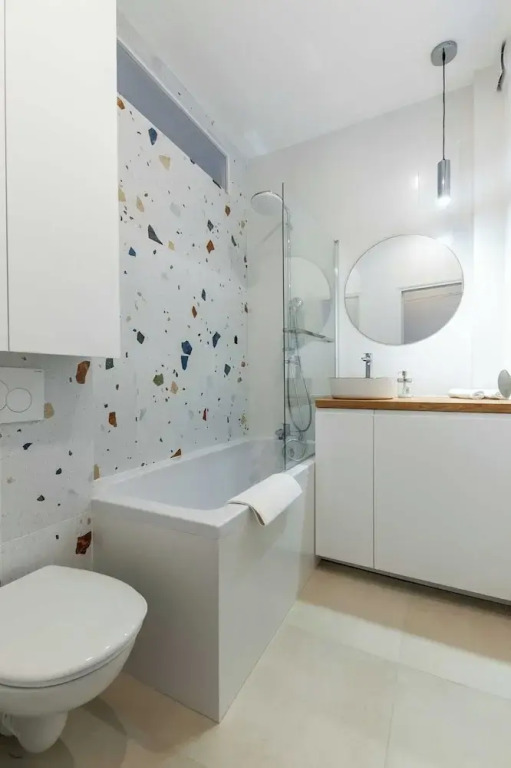 Apartment 4 People w/ Balcony 500m From the Beach