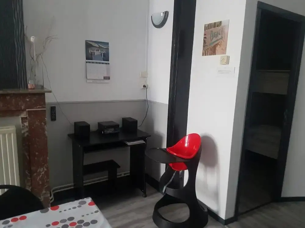 Simplistic Apartment in De Panne near Sea Beach