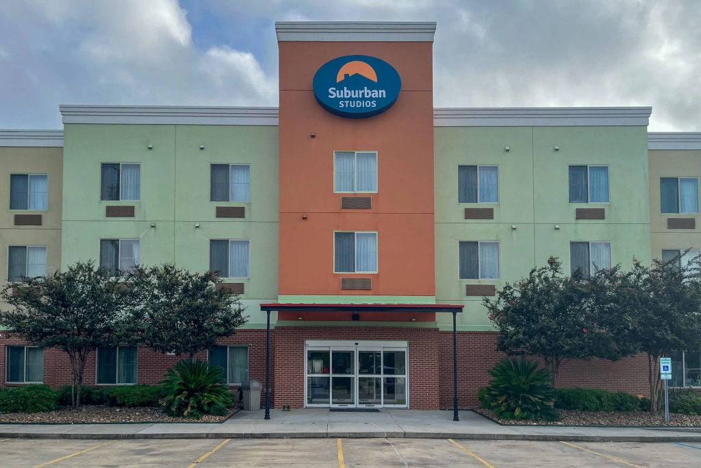 Suburban Studios Donaldsonville - Gonzales