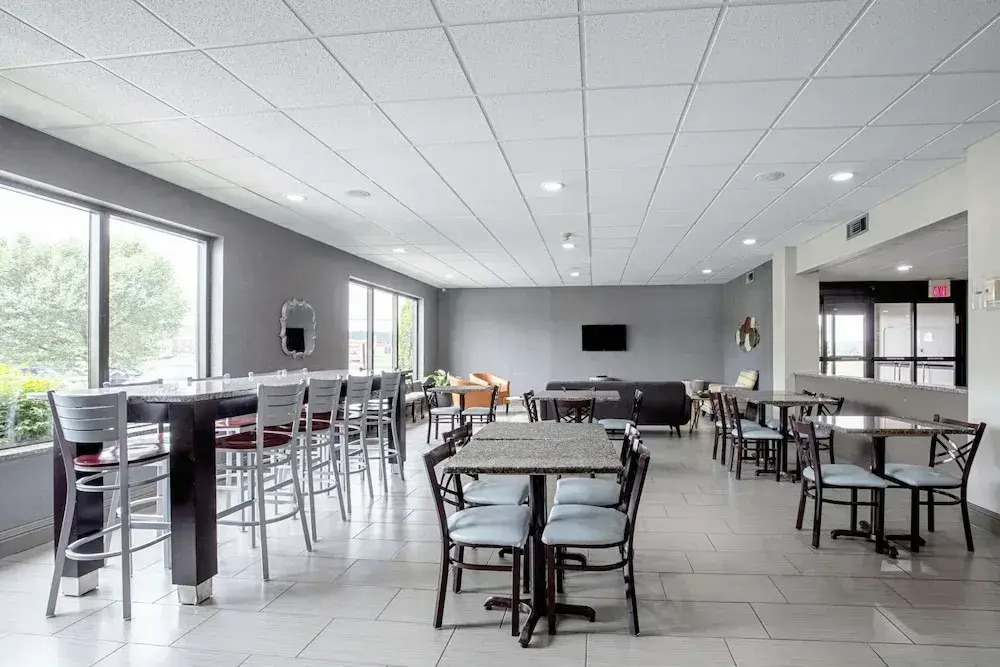 Econo Lodge Holly Springs