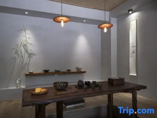 Shenzhen Qingxi Xiangshel Hill · Mountain Spring Water Private Hot Spring Villa