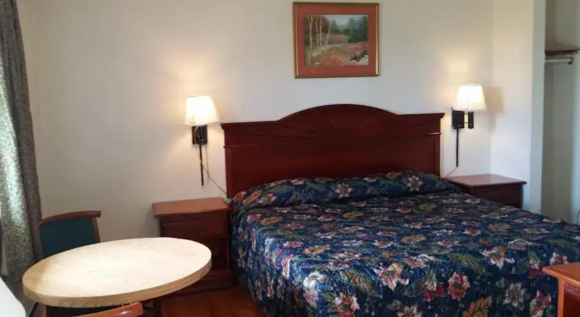 Relax Inn Smyrna Dover Coastal Gateway