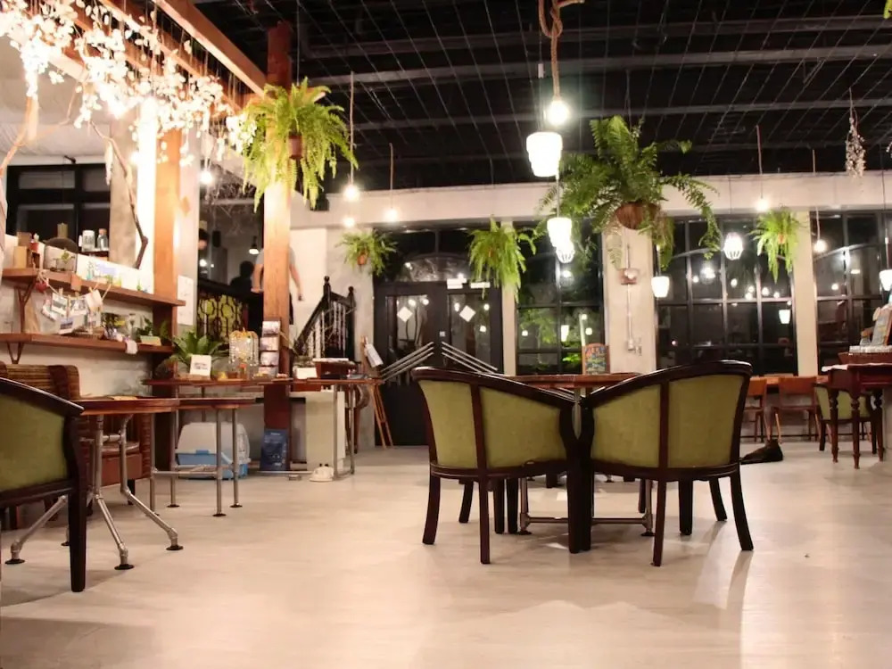 7days 4seasons cafe B&B