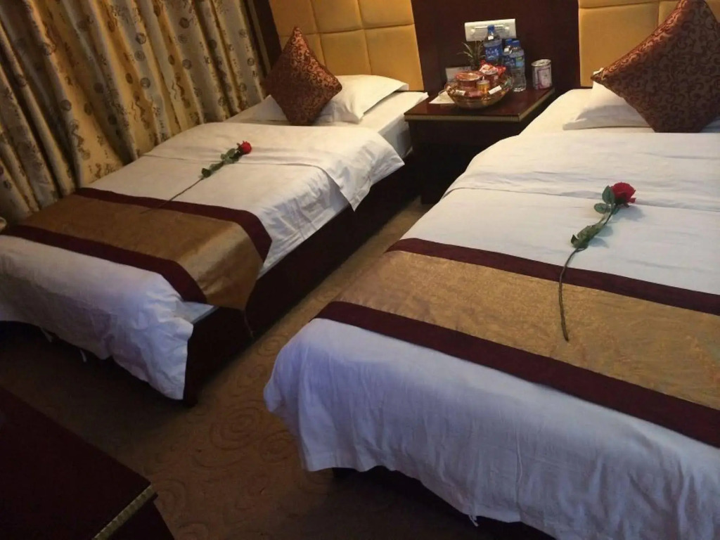 Sanlong Hotel in Kaiyuan City