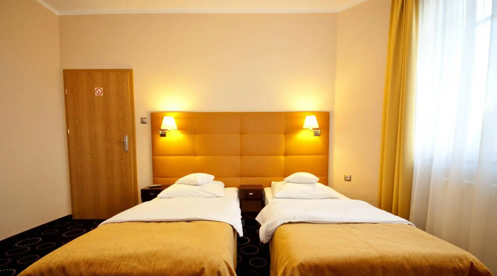 La Petite APARTMENTS & ROOMS