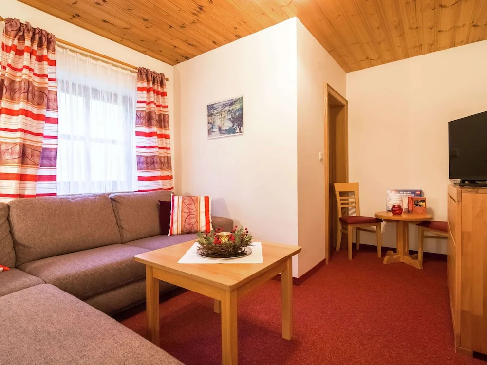 Apartment in Wagrain with Stunning Mountain Views