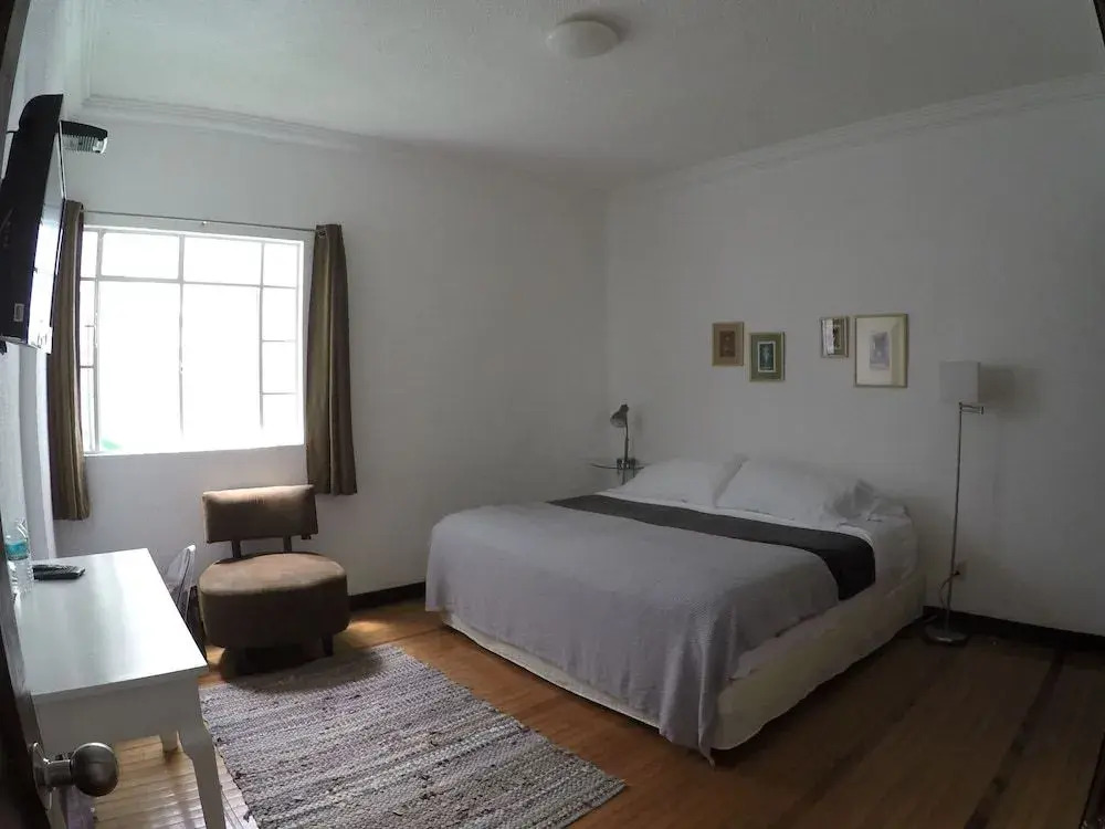 Distrito Condesa Rooms and Studios
