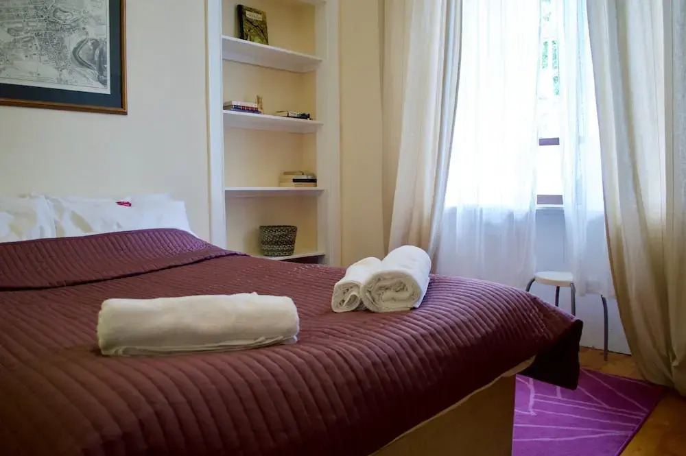 2 Bedroom In Old Town