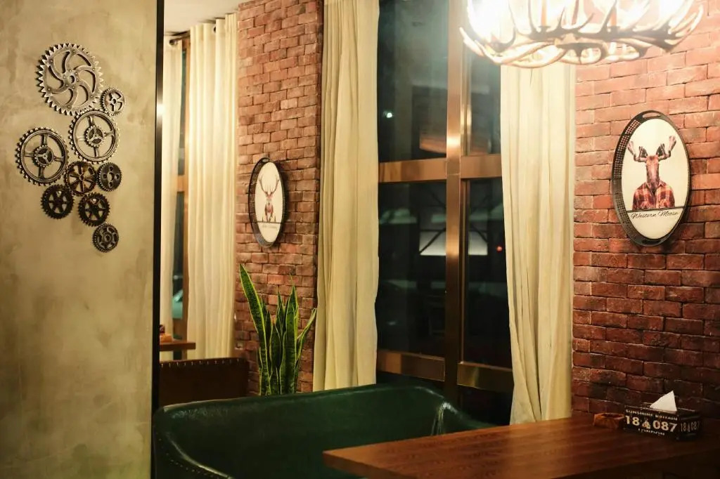 James Joyce Coffetel Chongqing Huangnibang Subway Station