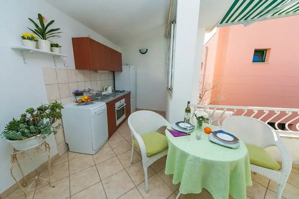 Palmina - Comfort Apartment - SA4 Bijeli