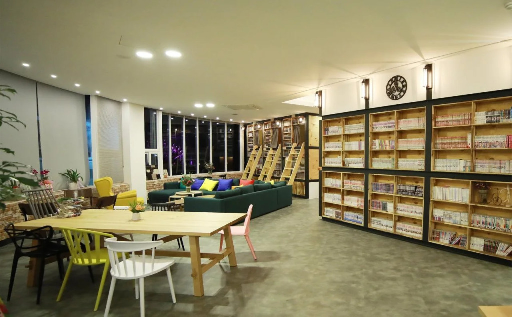 BOOKHOME GyeongJu
