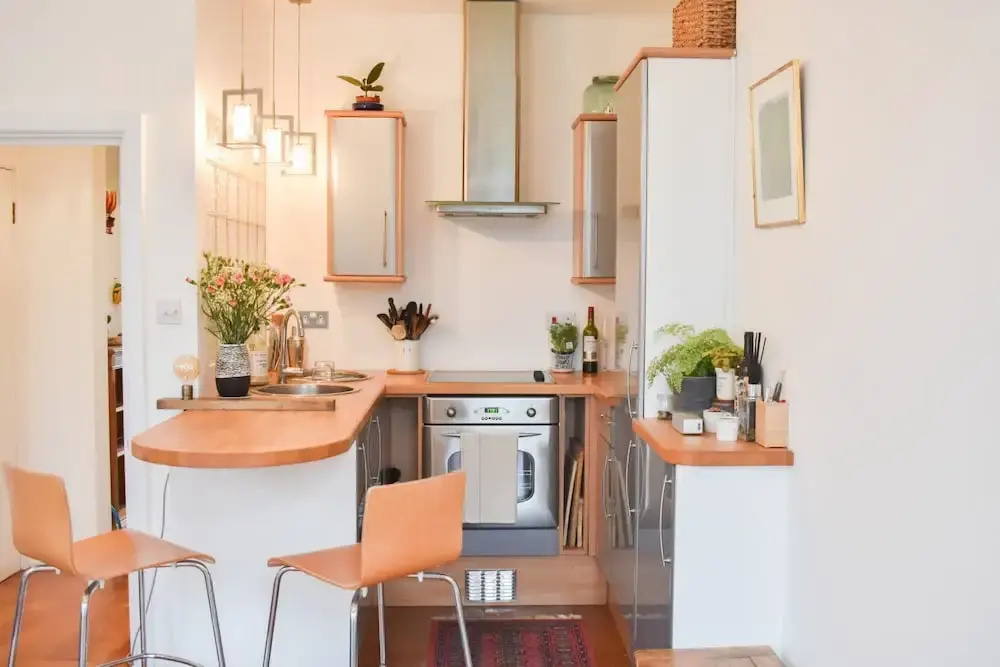 Bright 1 Bedroom Apartment in Seven Dials