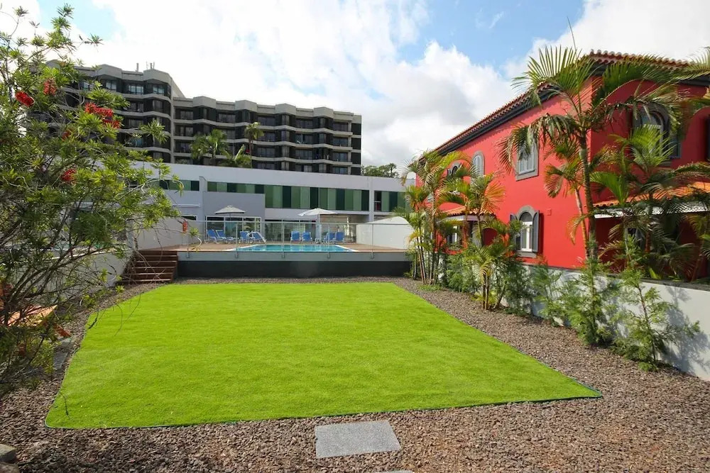 Luxury Villa Nogueira IV by Holiday Rental Madeira