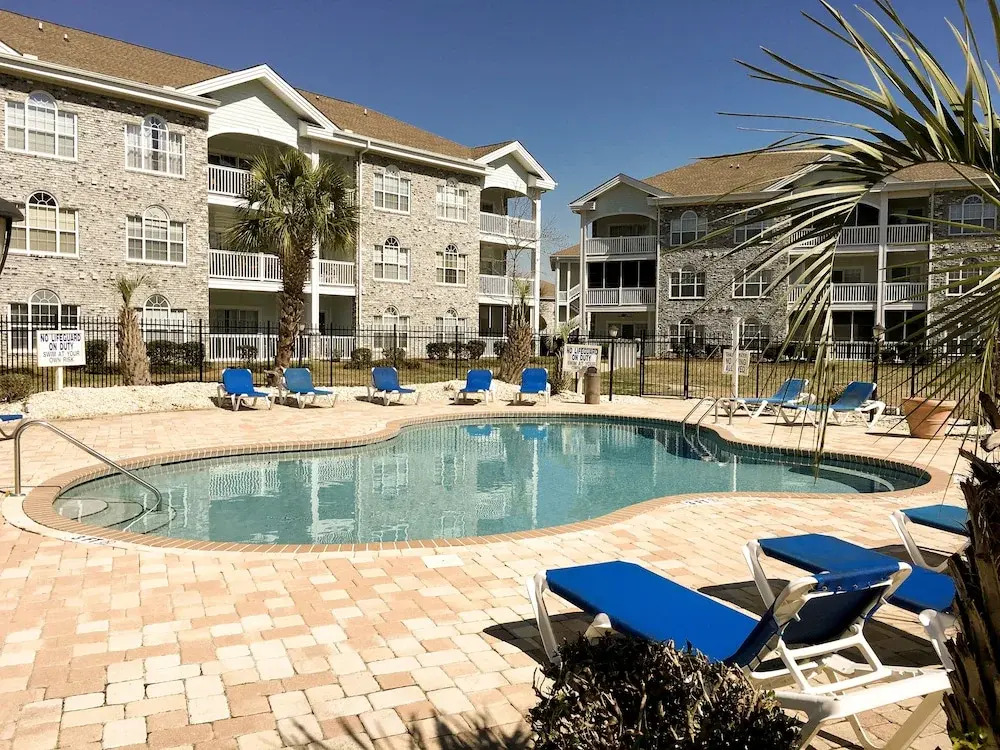 Classy Unit #302 - 1 Br Condo
