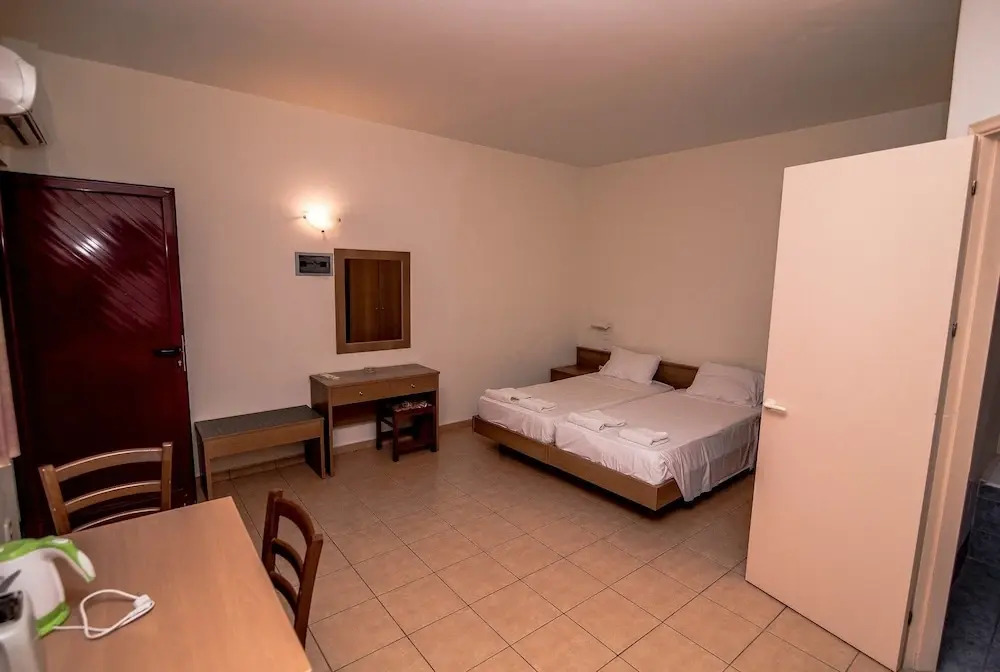 Angela Studios Pefkos