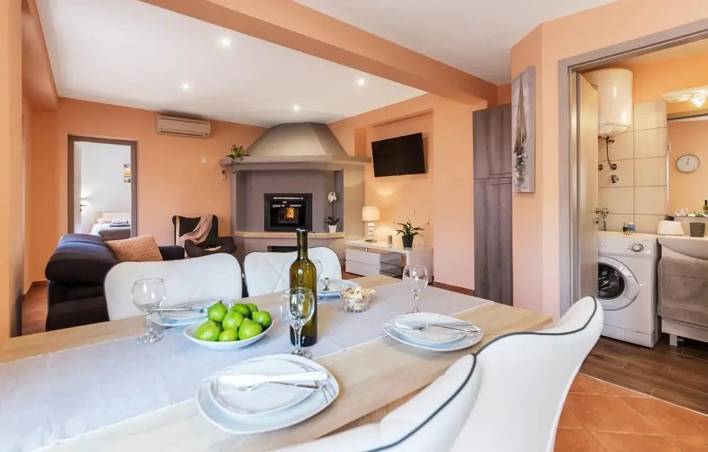 Stunning Home in Pula With Wifi and 1 Bedrooms