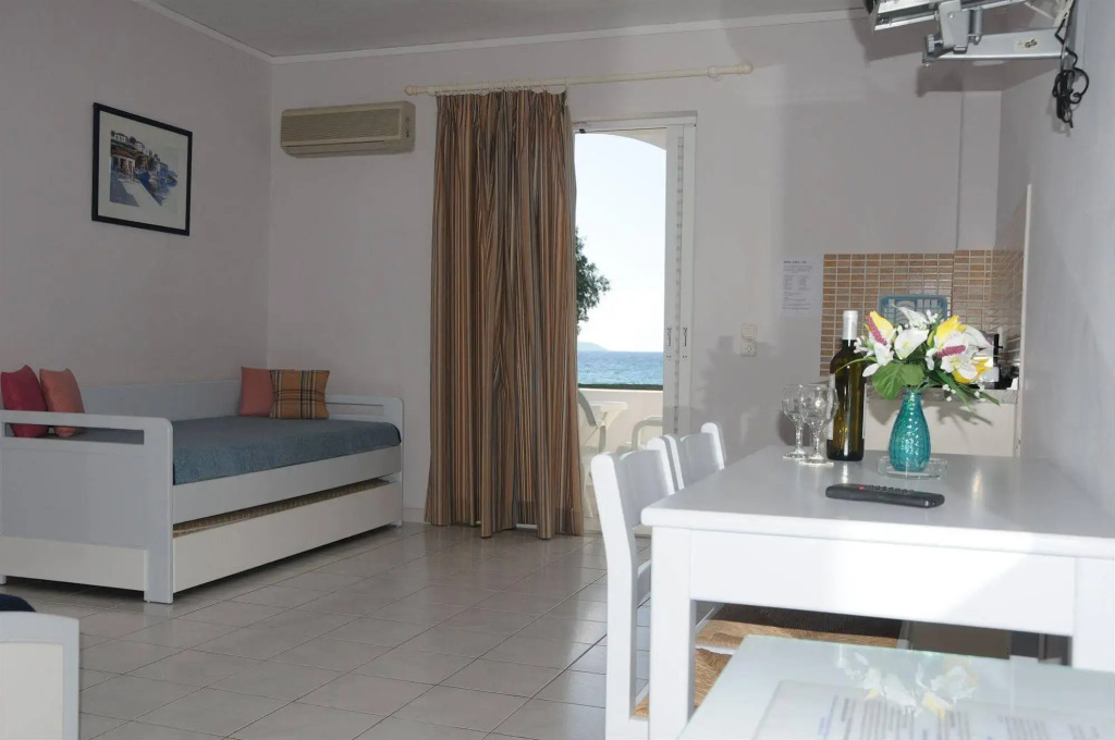 Irina Beach Hotel