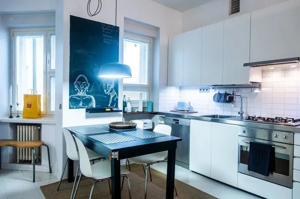 WeHost Merimiehenkatu 39