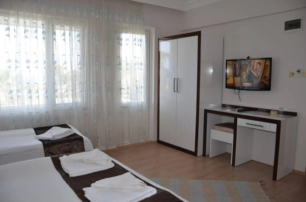Simsek Hotel