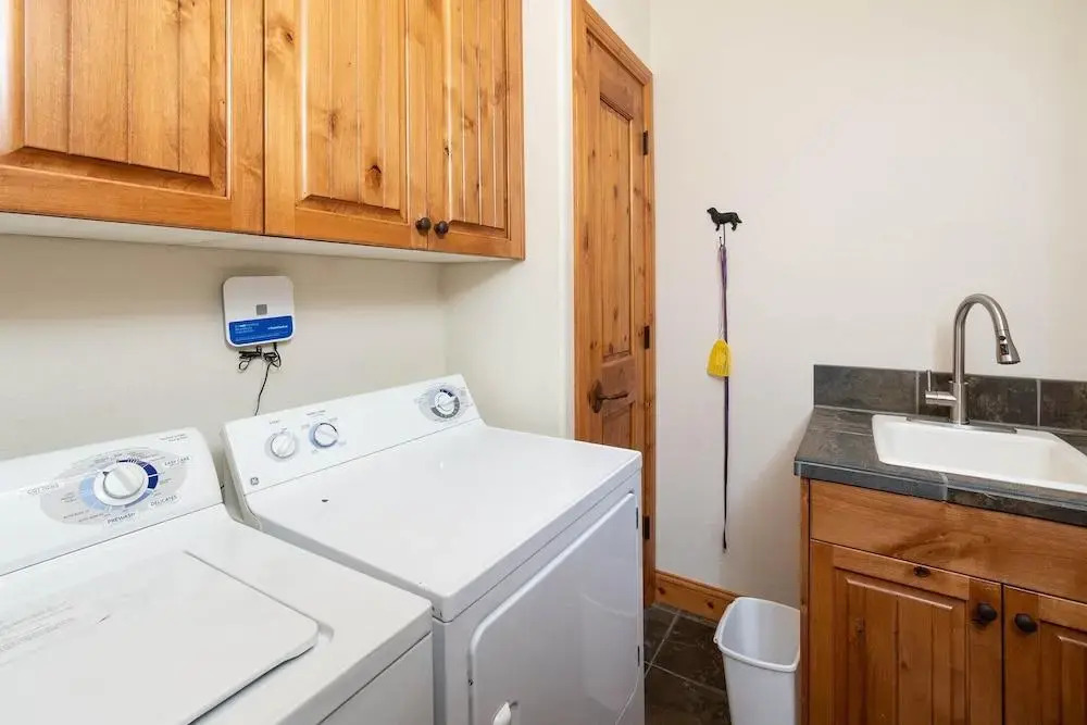 Aquila Lodge - Unit 5