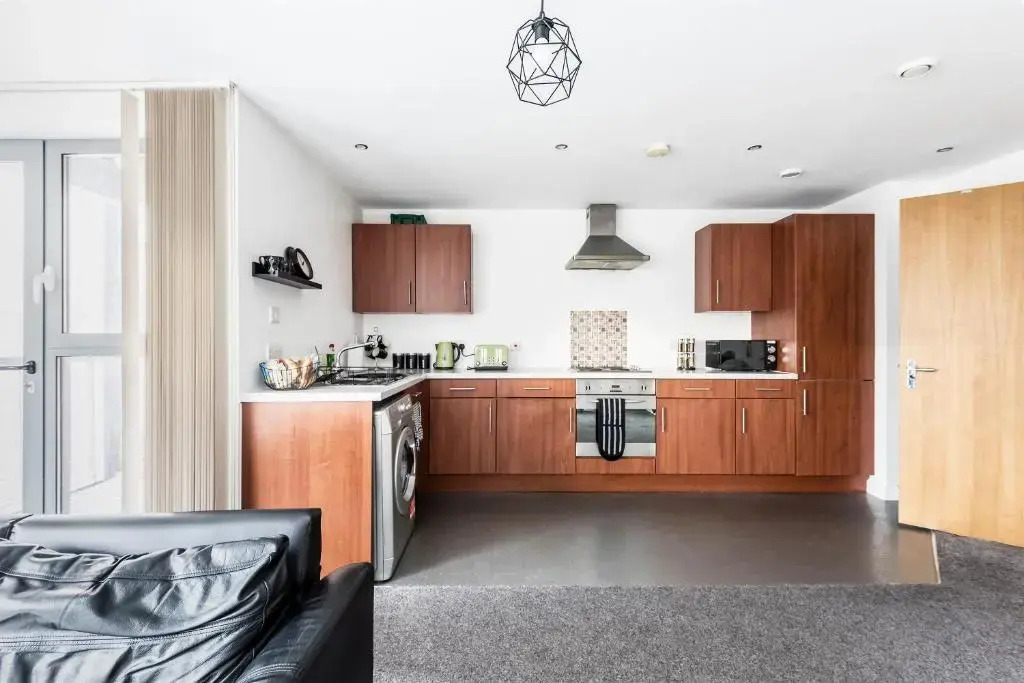 Air Host and Stay - Argyle Apartment sleeps 4 City Centre