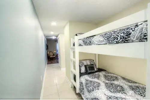 Grand Panama 2-307