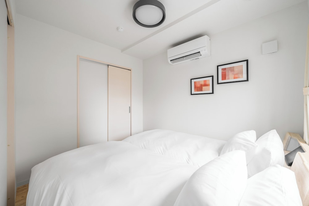 Court Villa Sapporo 401
