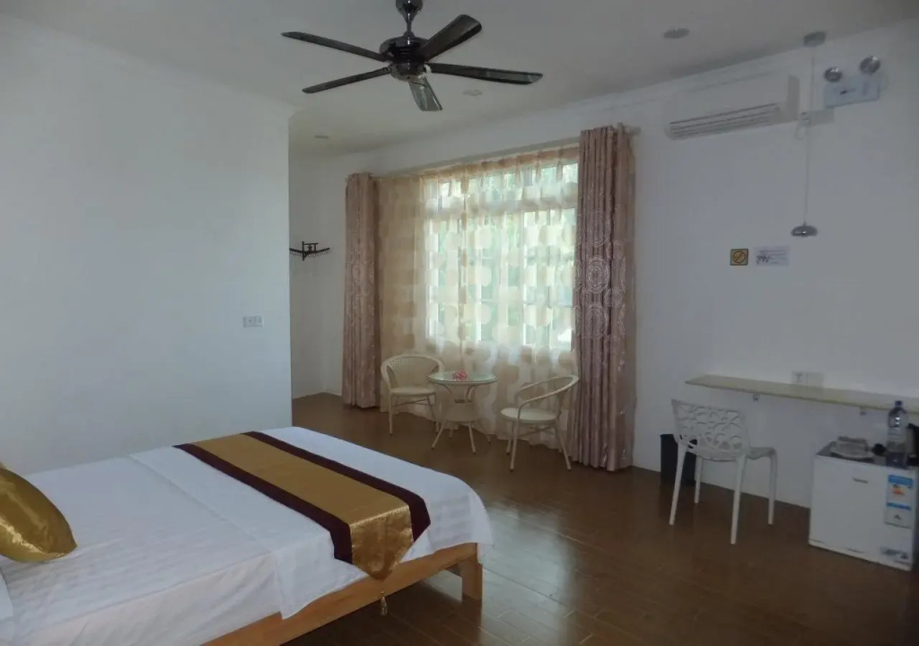 Gulhi Beach Villa